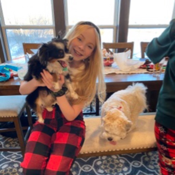 Meet your Posher, Caitlyn - Picture 1 of 1